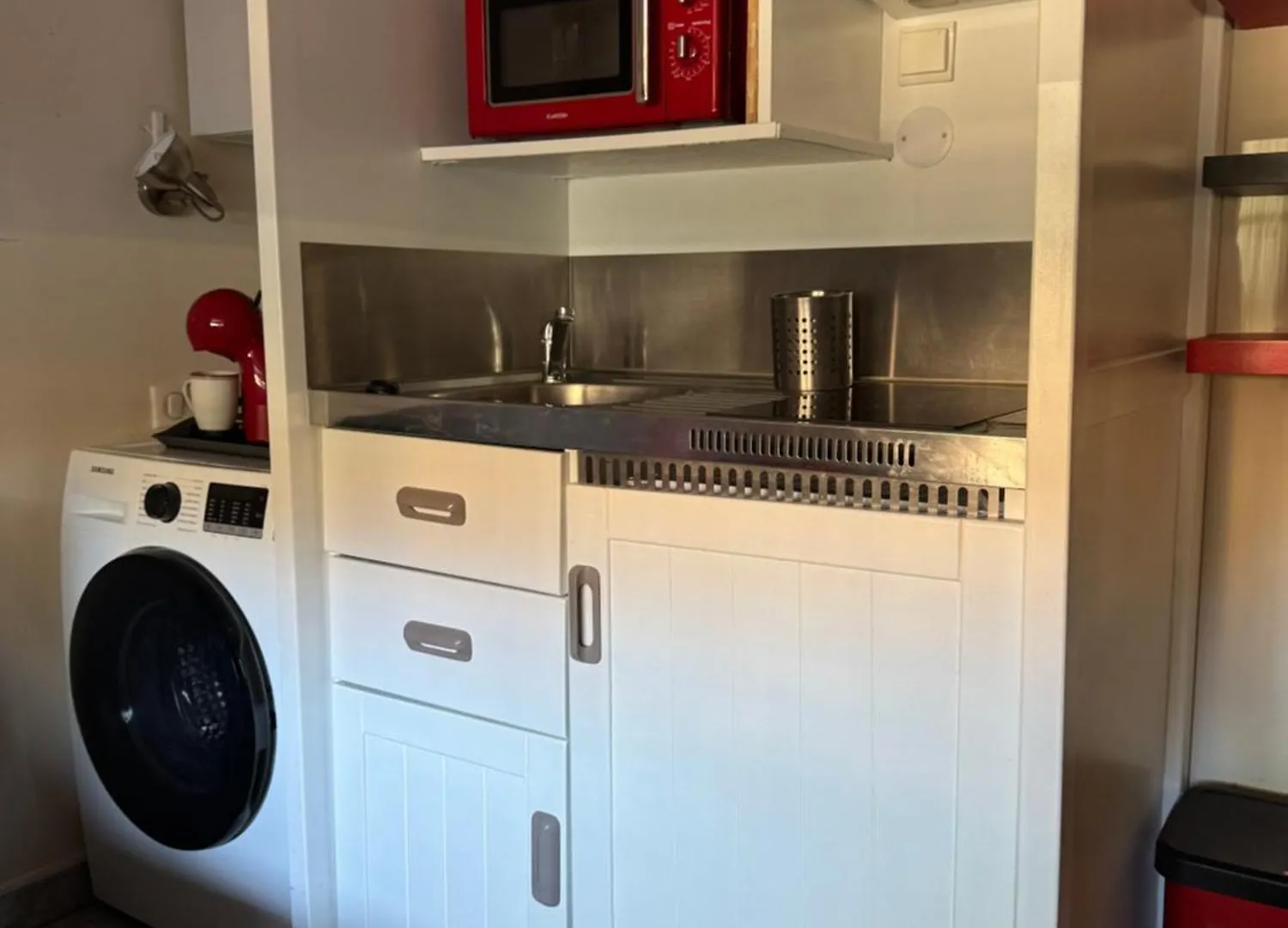 Joli Studio Bord De Mer Entre Menton Et Monaco Рокебрюн — Кап-Мартен Франция